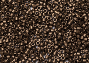 Бисер Япония MIYUKI Delica цилиндрический 11/0 5 г DB0322 золотой матовый металлизированный
